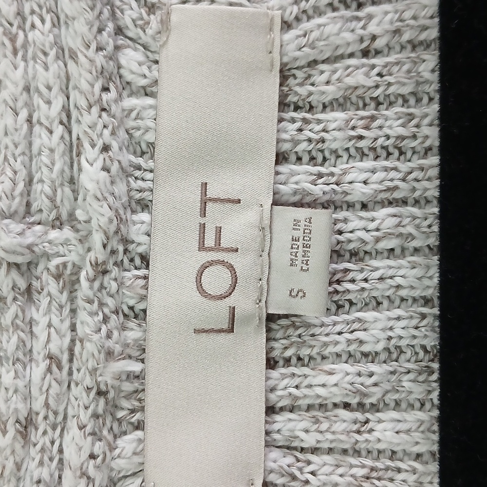 Loft V-Neck Cable Heather Gray knit sweater Small - Picture 5 of 6